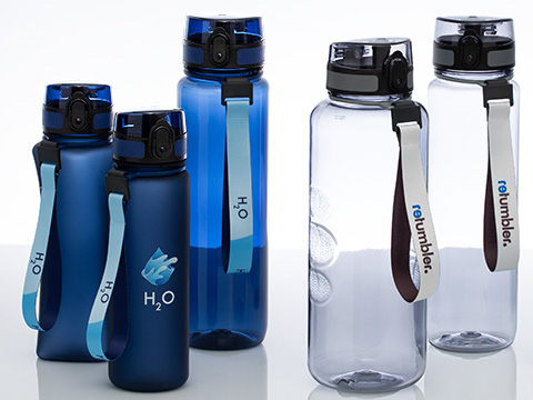 Refined carrying straps on Retumbler drinking bottles Refined carrying loops on Retumbler-Casan and Petrolina