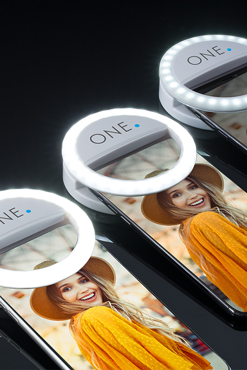 Smartphone Ring Light REFLECTS-CALAFATE - 52258 Ring light for the smartphone in 3 dimming levels