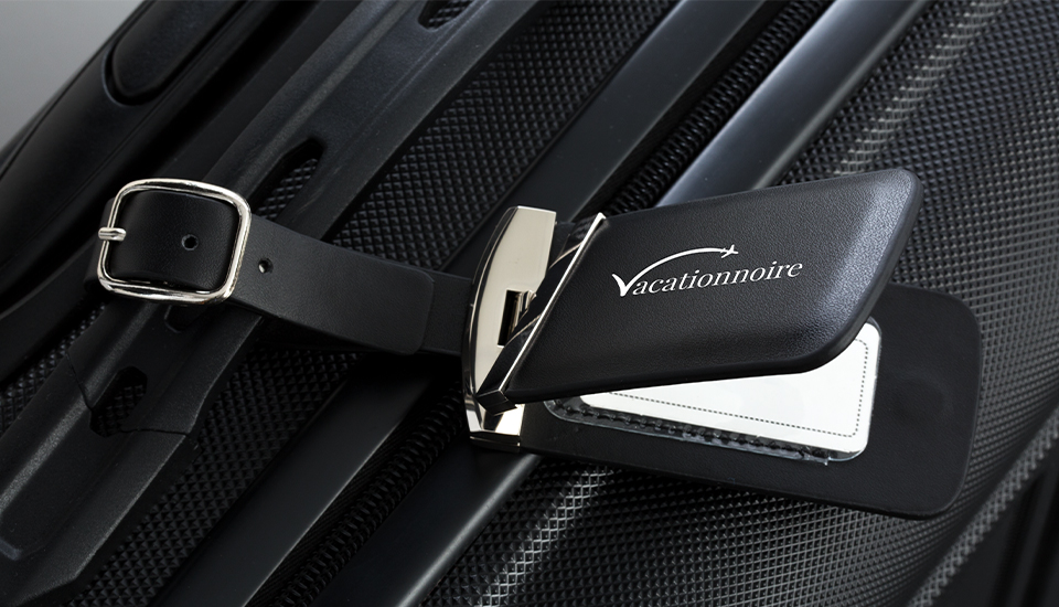 Luggage tag with logo as promotional product Black luggage tag with promotional print