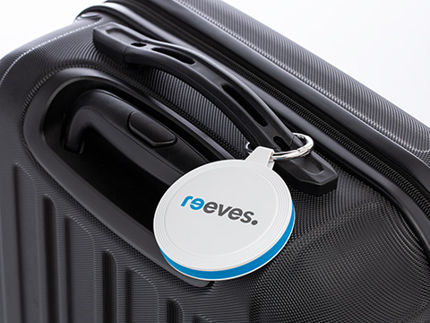 myConvertics als Reise-Kabelset Reise-Kabelset mit Karabiner, befestigt am Koffergriff