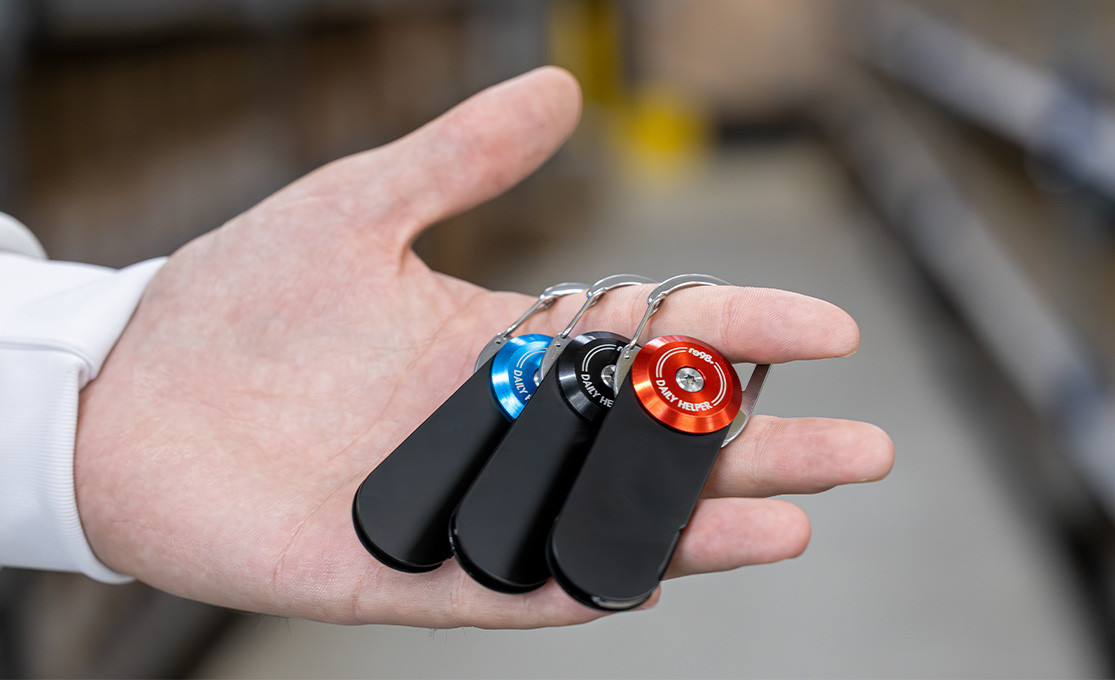 Ustensiles pratiques RE98-Daily Helper Produits de la série RE98-Daily Helper avec mousqueton