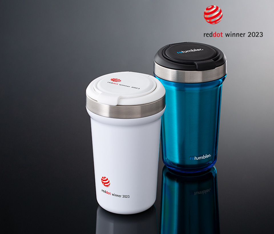 Vainqueur du Red Dot 2023 Mug isotherme myVivero Lauréat du Red Dot Award 2023, mug isotherme blanc et cyan myVivero avec logos