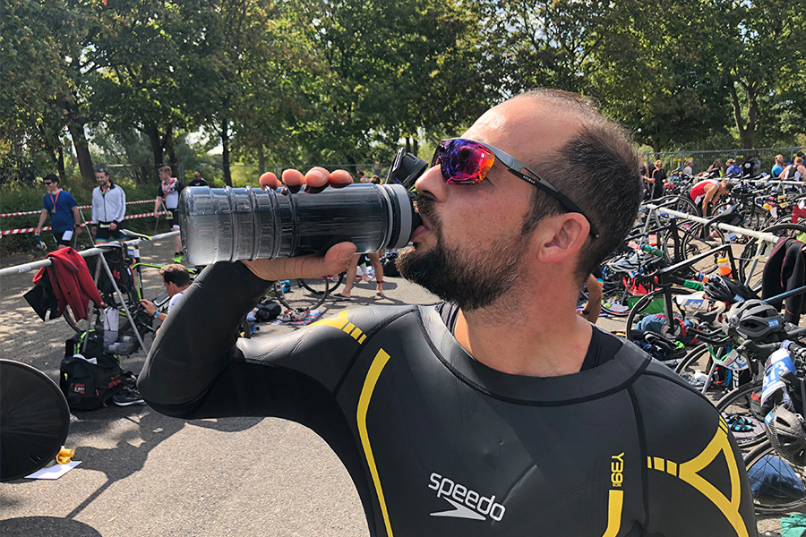 Retumbler Drinking Bottle during Sports drinking triathlete