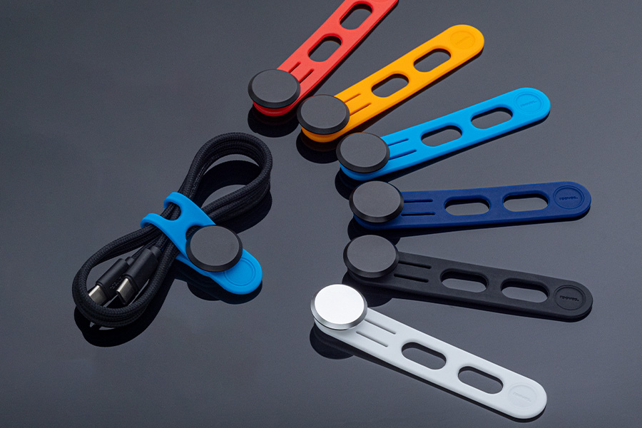 Kabelbinder REEVES-Convertics Tie mit USB-C-Ladekabel Der Kabelhalter REEVES-Convertics Tie in sechs Farbvarianten