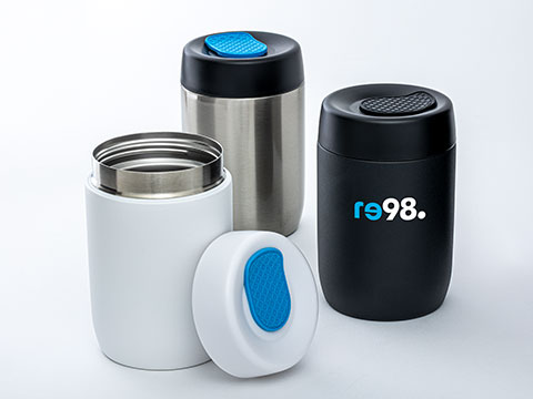 myNizza thermo lunchpot developed in-house exclusively by REFLECTS Three thermo lunchpots in white, silver and black