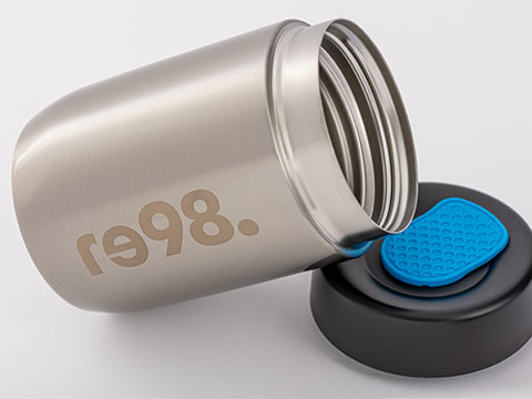 Lunchpot with logo engraving Laser engraving on stainless steel lunch pot