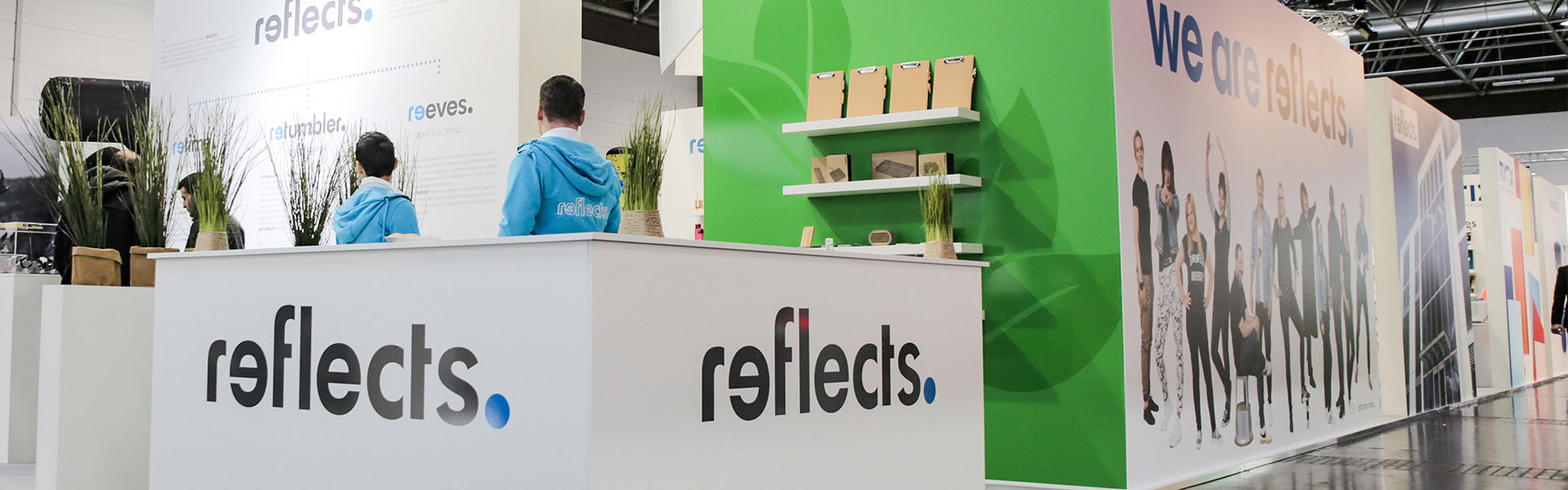 REFLECTS trade marketing: advertising material for retailers REFLECTS at the PSI promotional products fair
