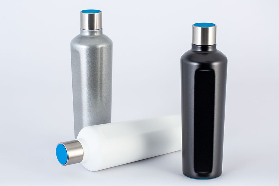Designprodukt als Werbeartikel - Thermotrinkflasche mySteelOne drei RETUMBLER-mySteelOne Trinkflaschen - Flaschenfarben weiß, schwarz, silber